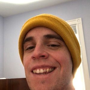 Meet your Posher, Louis